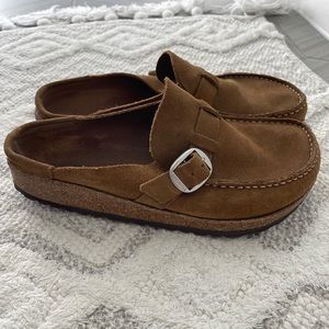 Birkenstock Buckley size 40 (size 9)